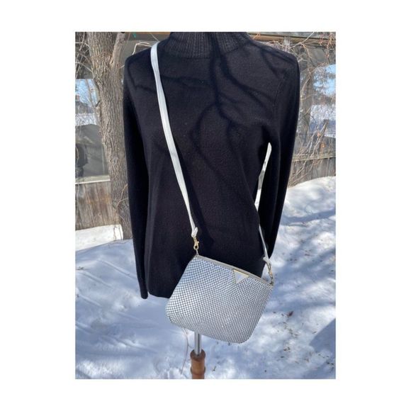 Vintage 80s Chain Mail Bag Crossbody Clutch Inverted Triangle Gold White - Picture 2 of 14